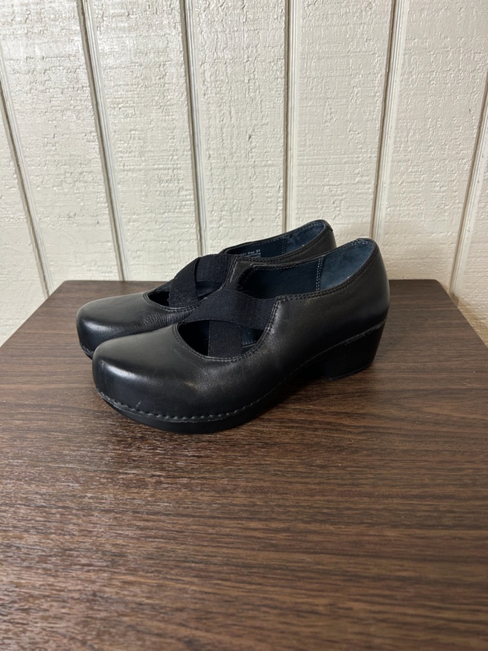 Dansko Traci Mary Jane Shoes, size 37.